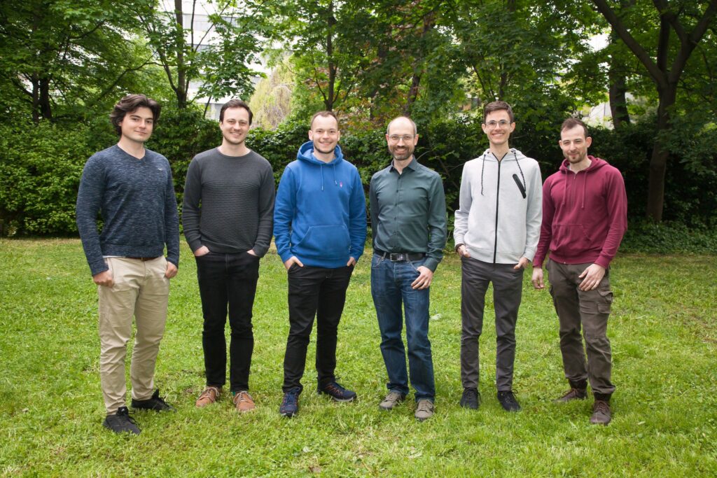 Research Team Graph and Geometric Algorithms